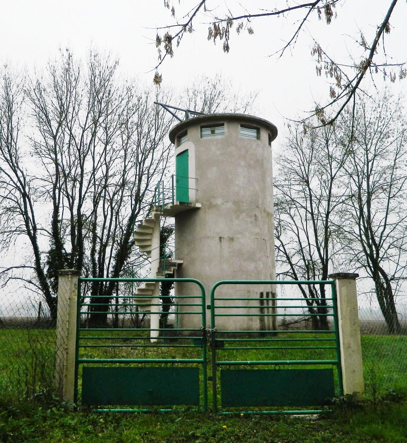 Figure 5 - Station de pompage de Rions (© Galey A., BRGM, 2012)