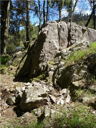 affleurement de granite à biotite