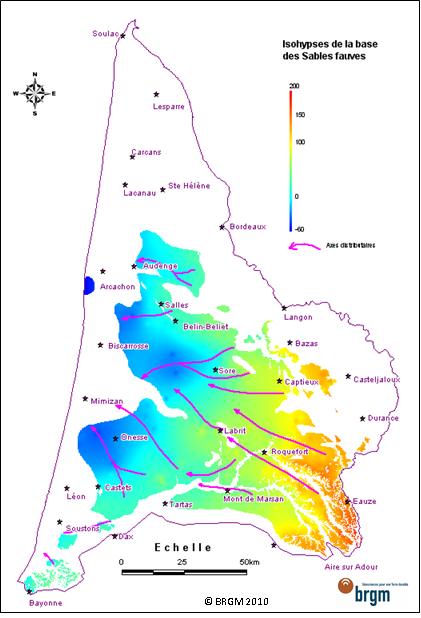 Figure 2 - Isohypses (courbes d'égale altitude) de la base des Sables fauves